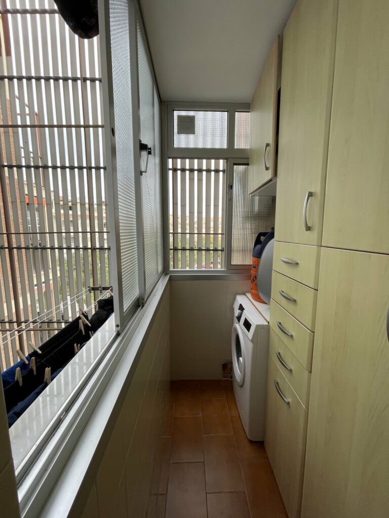 Proyecto Interiorismo y Reforma Integral - Esquilo 22 - El Cónsul - Málaga - Estado Inicial - 04 - lavadero