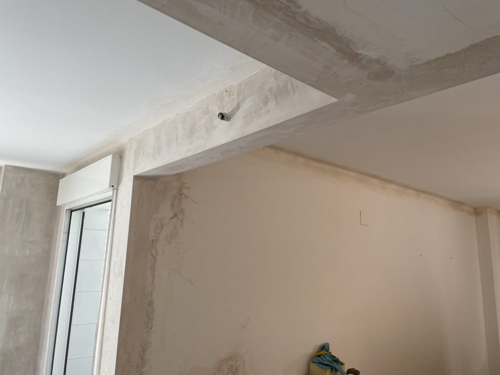 Reforma Integral Vivienda Av del Lido - Playamar - Torremolinos - 14 - Detalle llave general de paso