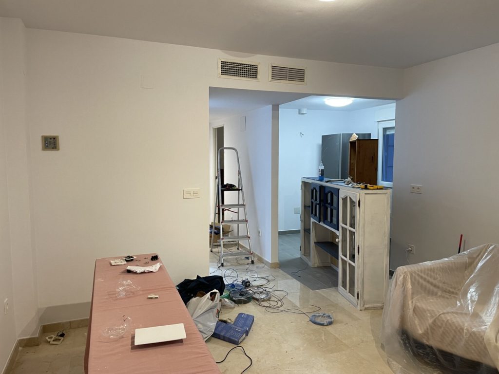 Reforma Integral Vivienda Av del Lido - Playamar - Torremolinos - 21 - Instalación electricidad