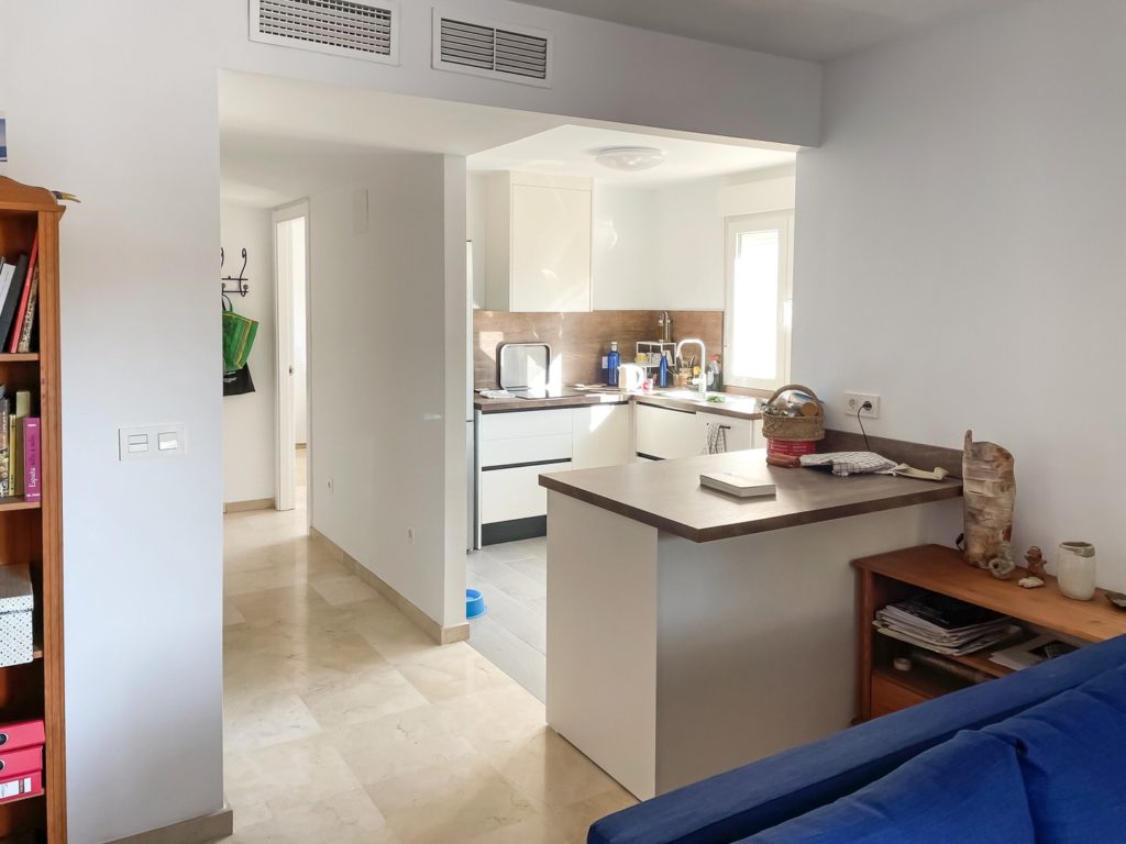 Reforma Integral Vivienda Av del Lido - Playamar - Torremolinos - 26 - Estado Final - Unión cocina y salón
