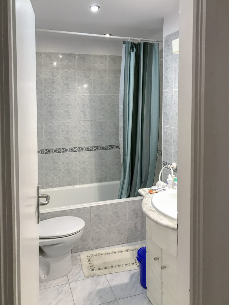 Reforma integral apartamento estudio Marbella &ndash; 3 &ndash; Estado original