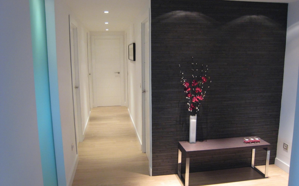 Reforma, mobiliario y decoración de piso en zona Seminario, Málaga